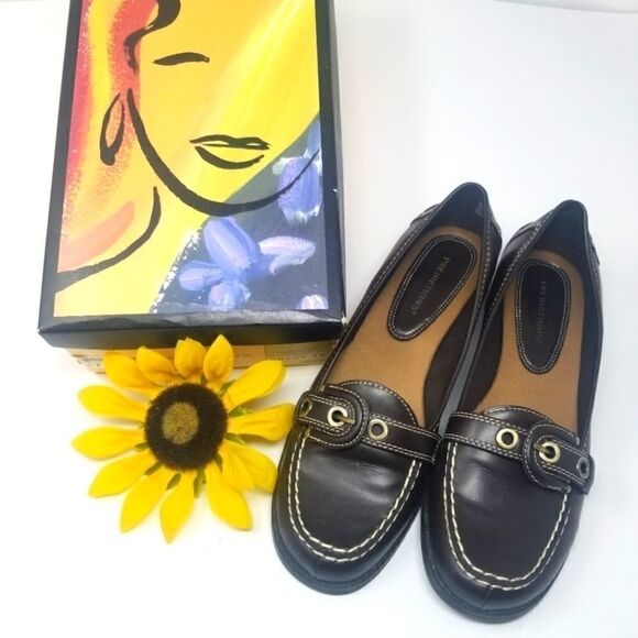 PREDICTIONS NEW WITH BOX. SIZE 7 - Picture 1 of 12